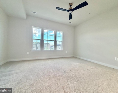5330 Witch Hazel Lane - Photo Thumbnail 16
