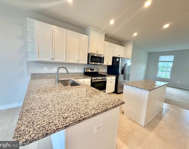 5330 Witch Hazel Lane - Photo Thumbnail 3