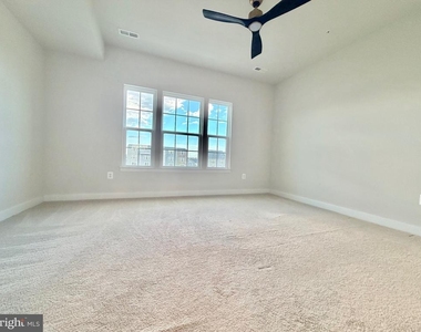 5330 Witch Hazel Lane - Photo Thumbnail 17