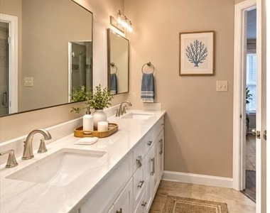 808 Stratford Way - Photo Thumbnail 22