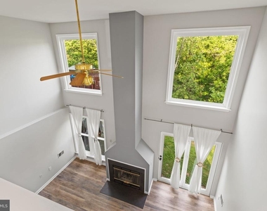 6608 E Beach Drive - Photo Thumbnail 15