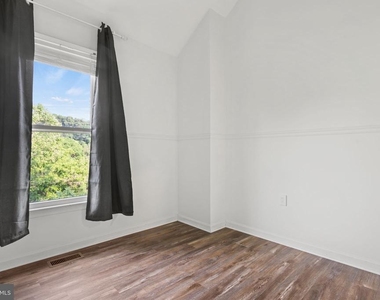 6608 E Beach Drive - Photo Thumbnail 28