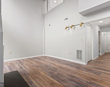 6608 E Beach Drive - Photo Thumbnail 20