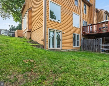 6608 E Beach Drive - Photo Thumbnail 43