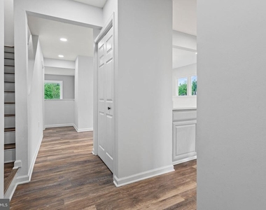 6608 E Beach Drive - Photo Thumbnail 4