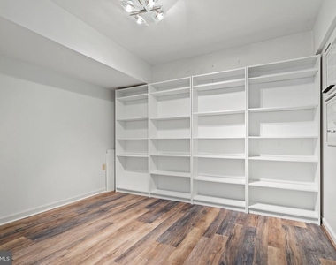 6608 E Beach Drive - Photo Thumbnail 23