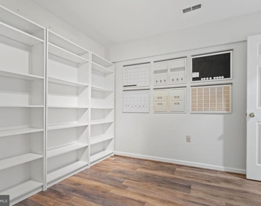 6608 E Beach Drive - Photo Thumbnail 24