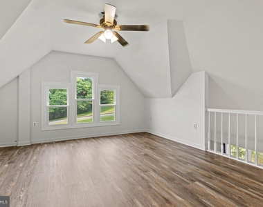 6608 E Beach Drive - Photo Thumbnail 37