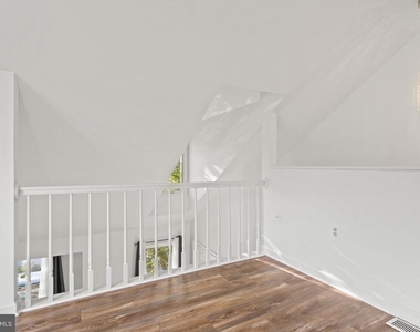 6608 E Beach Drive - Photo Thumbnail 40