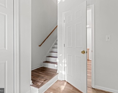 6608 E Beach Drive - Photo Thumbnail 36