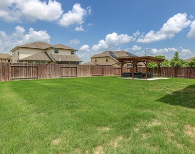 17324 Brittle Ln - Photo Thumbnail 25