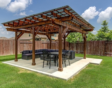 17324 Brittle Ln - Photo Thumbnail 24