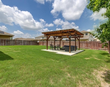 17324 Brittle Ln - Photo Thumbnail 23