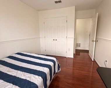 5707 Duke Court - Photo Thumbnail 19