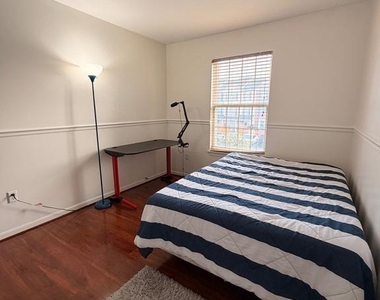 5707 Duke Court - Photo Thumbnail 18