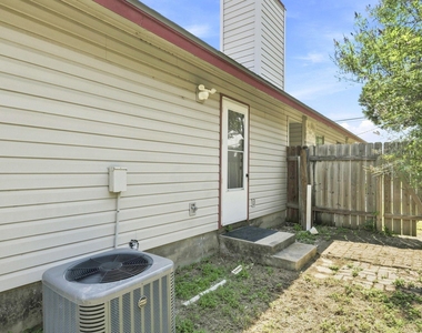 615 Luther Dr - Photo Thumbnail 13