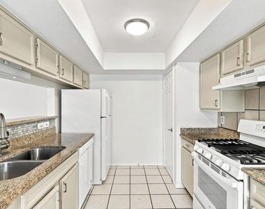 615 Luther Dr - Photo Thumbnail 6