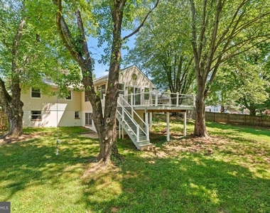14906 Dunstan Lane - Photo Thumbnail 42