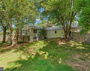 14906 Dunstan Lane - Photo Thumbnail 41