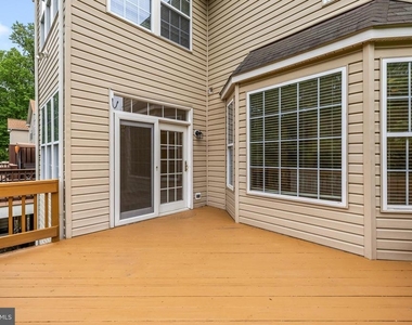 530 Limerick Circle - Photo Thumbnail 15