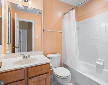 530 Limerick Circle - Photo Thumbnail 22