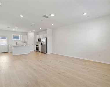 2515 Caleb Asher Loop - Photo Thumbnail 1