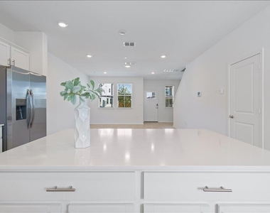 2515 Caleb Asher Loop - Photo Thumbnail 2