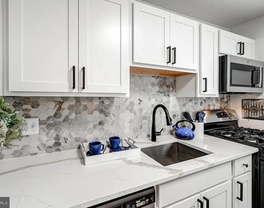 4010 Linkwood Road - Photo Thumbnail 4