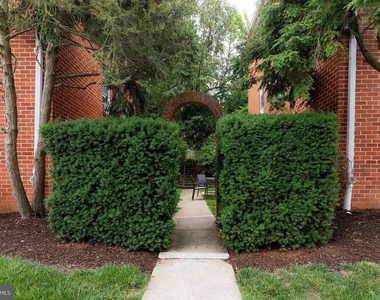 4000 Linkwood Road - Photo Thumbnail 14