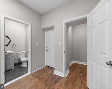 514 Oakland Avenue - Photo Thumbnail 11