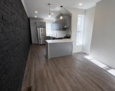 1402 Aisquith Street - Photo Thumbnail 4