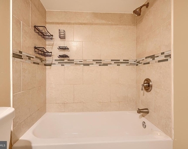 6110 Everall Avenue - Photo Thumbnail 25