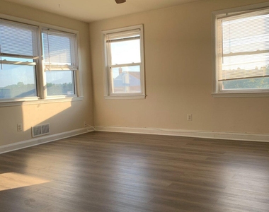 4227 Newport Avenue - Photo Thumbnail 1