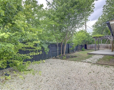 1311 Westmoor Dr - Photo Thumbnail 27