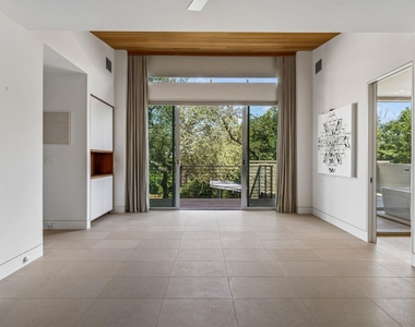 16 Sundown Pkwy - Photo Thumbnail 9
