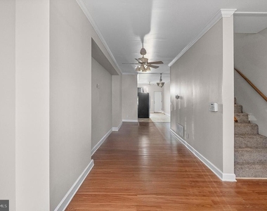 2532 Druid Hill Avenue - Photo Thumbnail 2