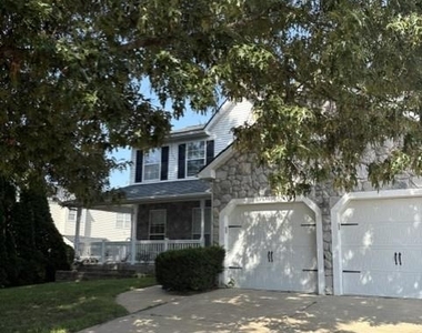 202 Cannon Place - Photo Thumbnail 1