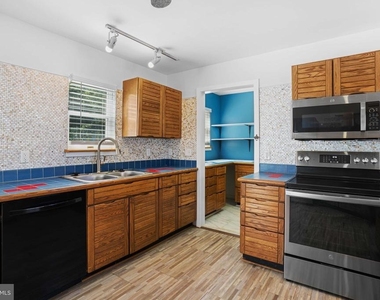 4734 Oak Road - Photo Thumbnail 14
