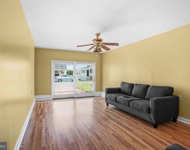 4734 Oak Road - Photo Thumbnail 27