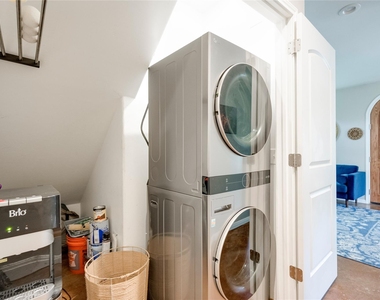 719 Birch Ln - Photo Thumbnail 10
