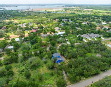 719 Birch Ln - Photo Thumbnail 26