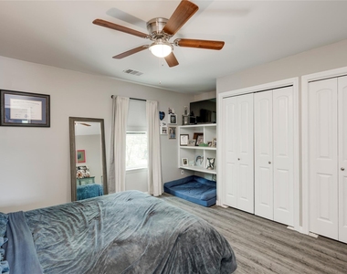 719 Birch Ln - Photo Thumbnail 13