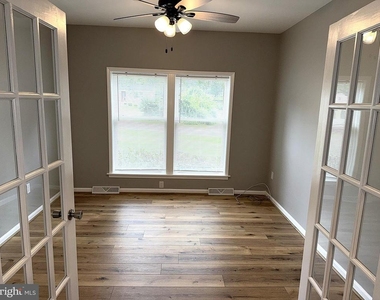 7918 Clark Station Road - Photo Thumbnail 14