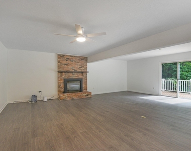 91 Premier Court - Photo Thumbnail 18