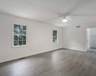 91 Premier Court - Photo Thumbnail 21