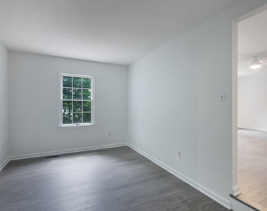 91 Premier Court - Photo Thumbnail 29