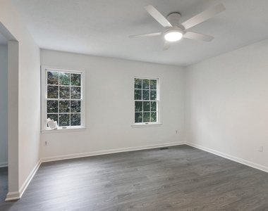 91 Premier Court - Photo Thumbnail 31