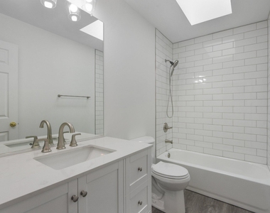91 Premier Court - Photo Thumbnail 34