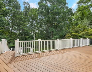 91 Premier Court - Photo Thumbnail 14