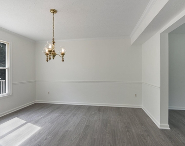 91 Premier Court - Photo Thumbnail 6